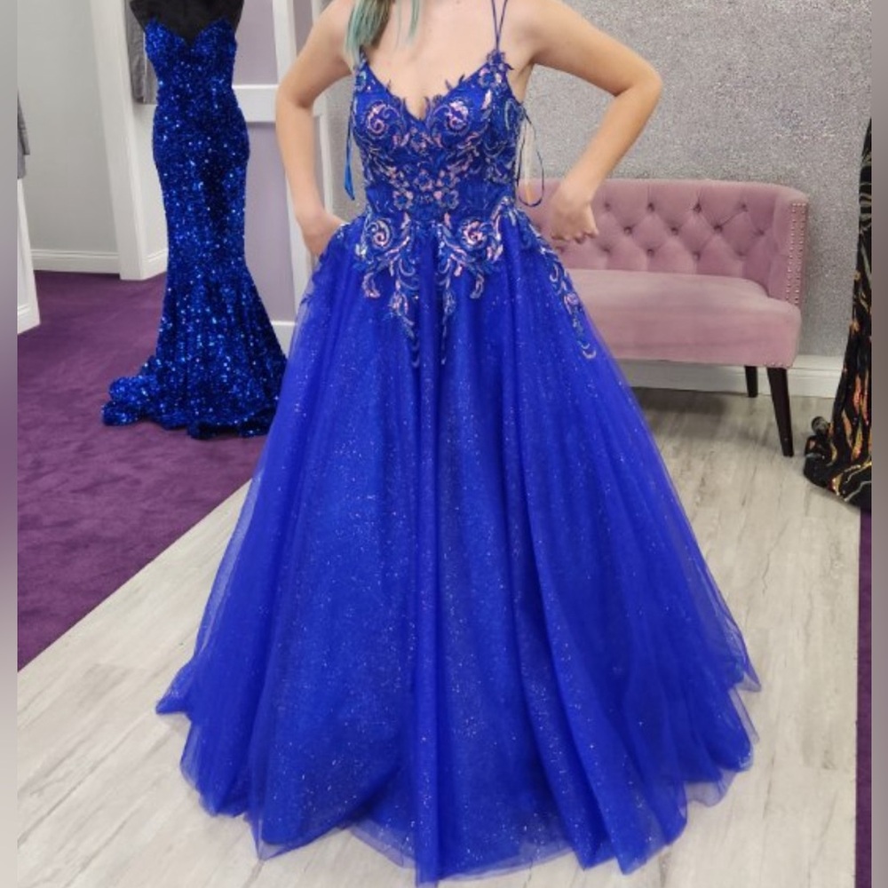Dave and Johnny prom dress
